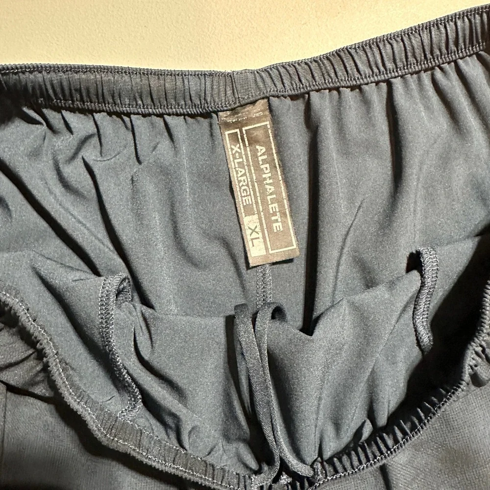 Alphalete Athletic Shorts Men's XL Black Camo Gym‎ Workout Running Performance